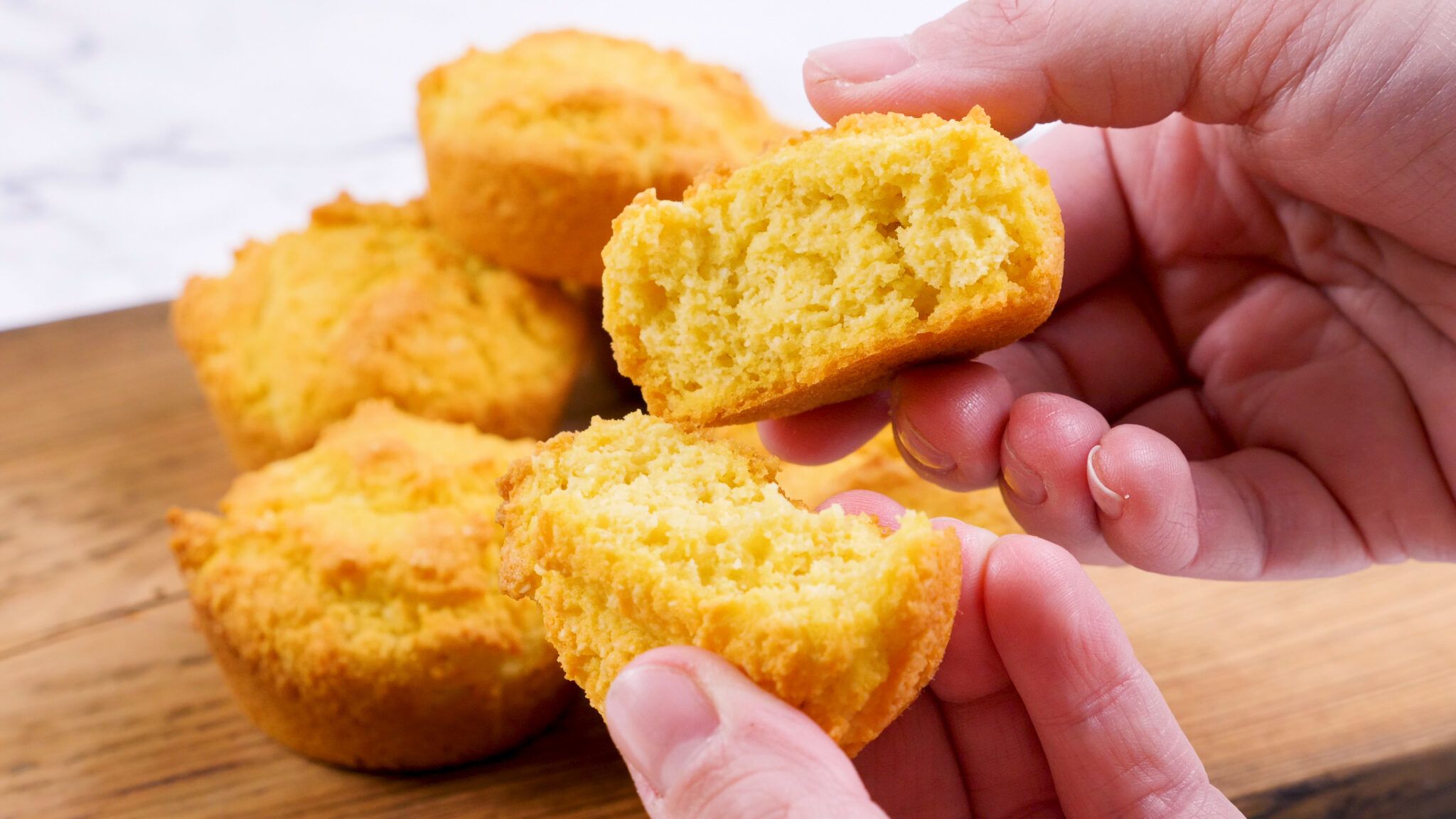 Low Carb Cornbread Muffins Recipe | Keto Recipes By That's Low Carb?!