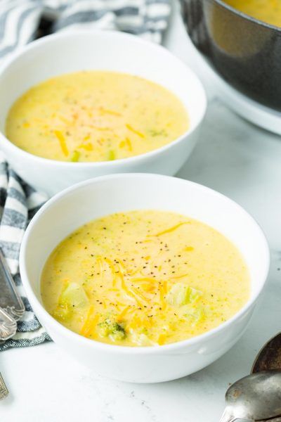 Keto Broccoli Cheese Soup | Low Carb Recipes by That's Low Carb!?